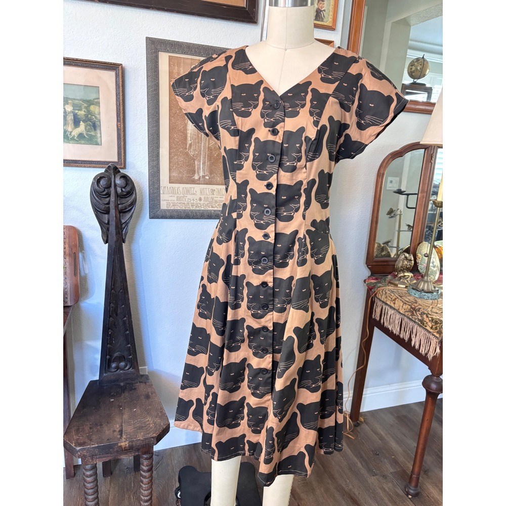 Nooworks OOP Panther Print Button Down Dress Tan Black Short Sleeve Medium - Picture 10 of 12